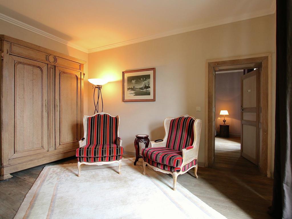 Unique Holiday Home In Virton With Jacuzzi ラトゥール エクステリア 写真